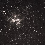 Nebulosa ad emissione di vaste dimensioni situata nella nostra galassia e visibile dai cieli australi-. Autore Alessandro Speranza